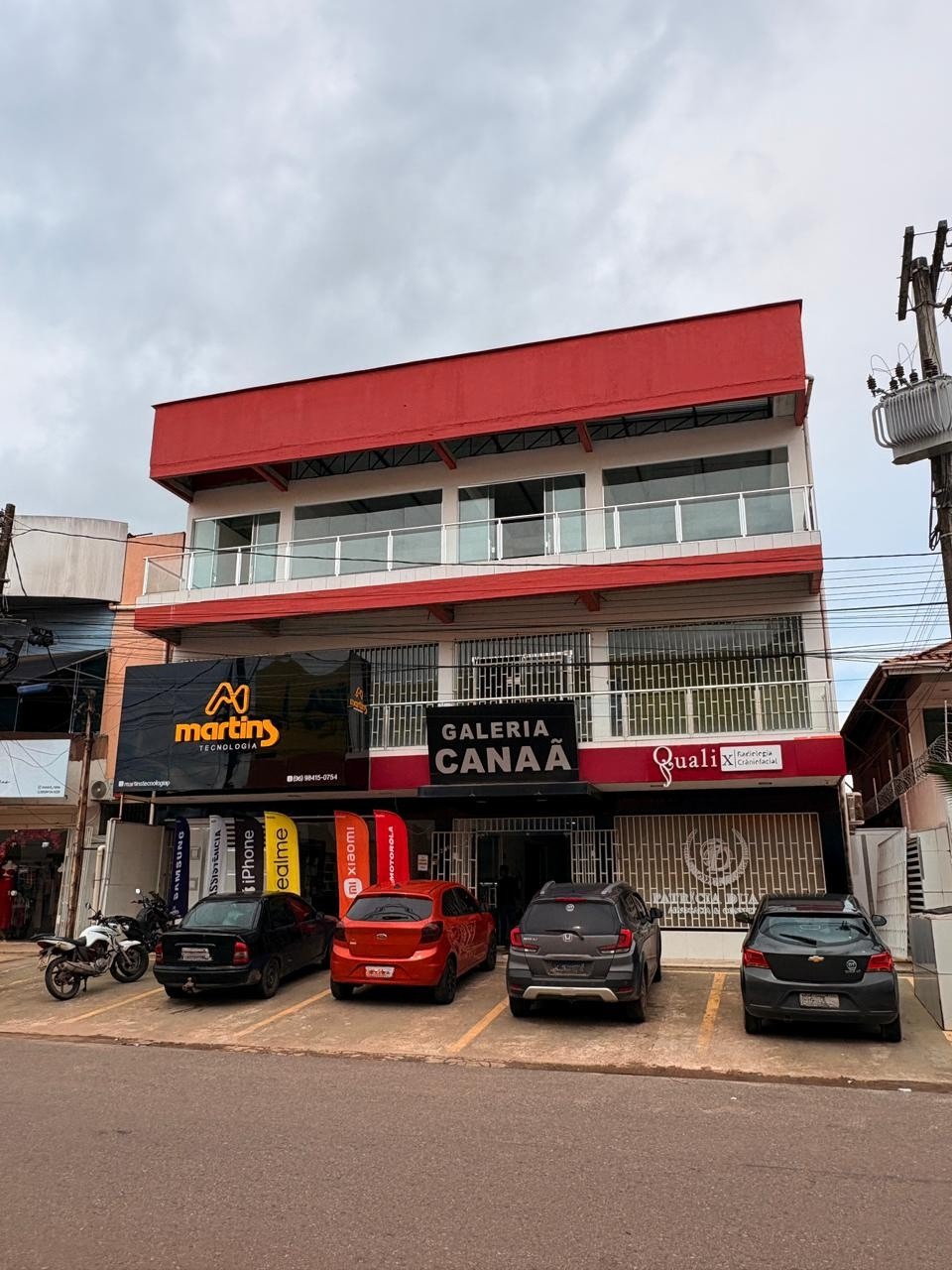 PREDIO COMERCIAL EM SANTANA